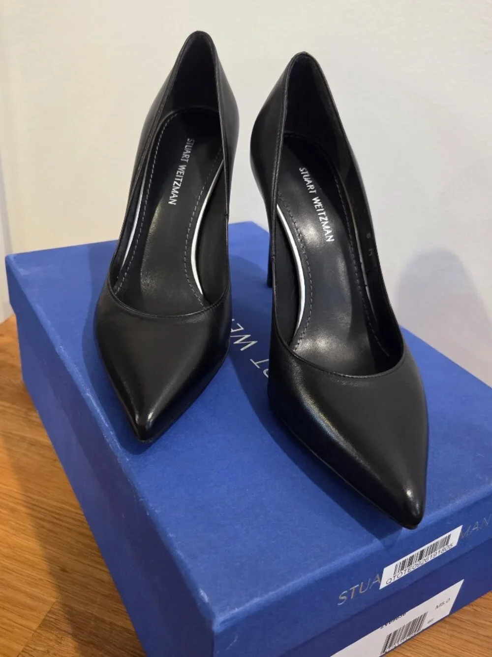 Stuart Weitzman Royal Black Nappa Leather Pumps